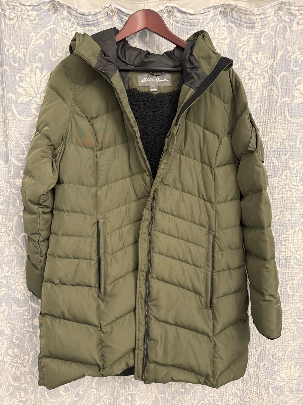 Eddie Bauer Olive Green Hooded Quilted Puffer/Winter Coat